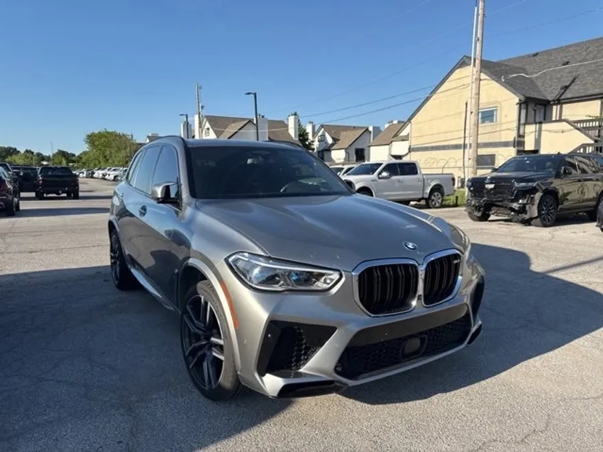 2021 Bmw X5 M photo 1