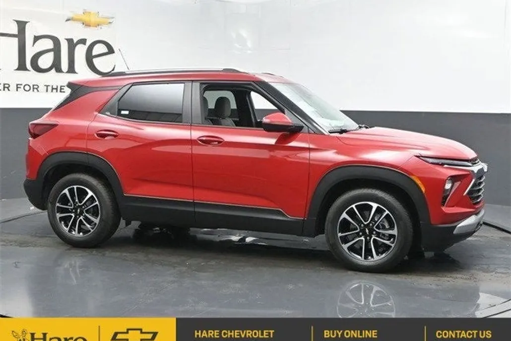 2026 Chevrolet Trailblazer LT photo 1