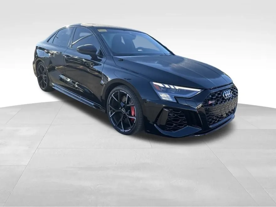 2022 Audi RS 3 Base photo 1
