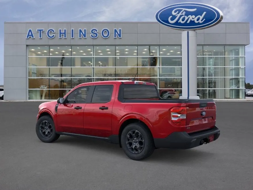 2025 Ford Maverick XLT photo 1