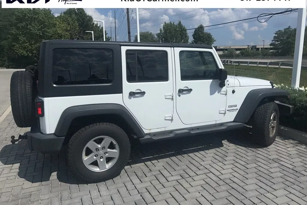 2017 Jeep Wrangler Unlimited Sport photo 1