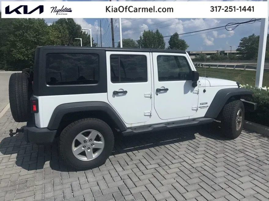 2017 Jeep Wrangler Unlimited Sport photo 1