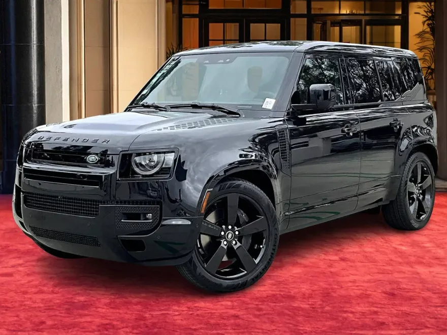 2025 Land Rover Defender 110 X-Dynamic SE photo 1