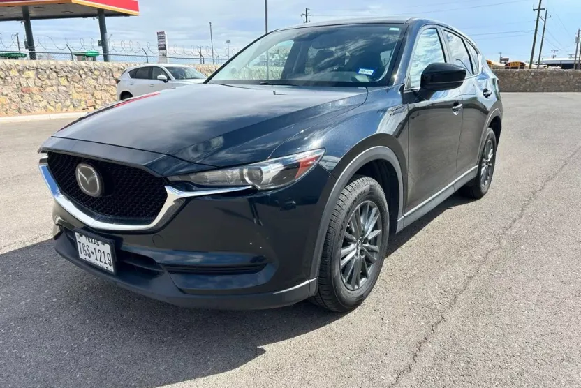 2019 Mazda CX-5 Touring photo 1