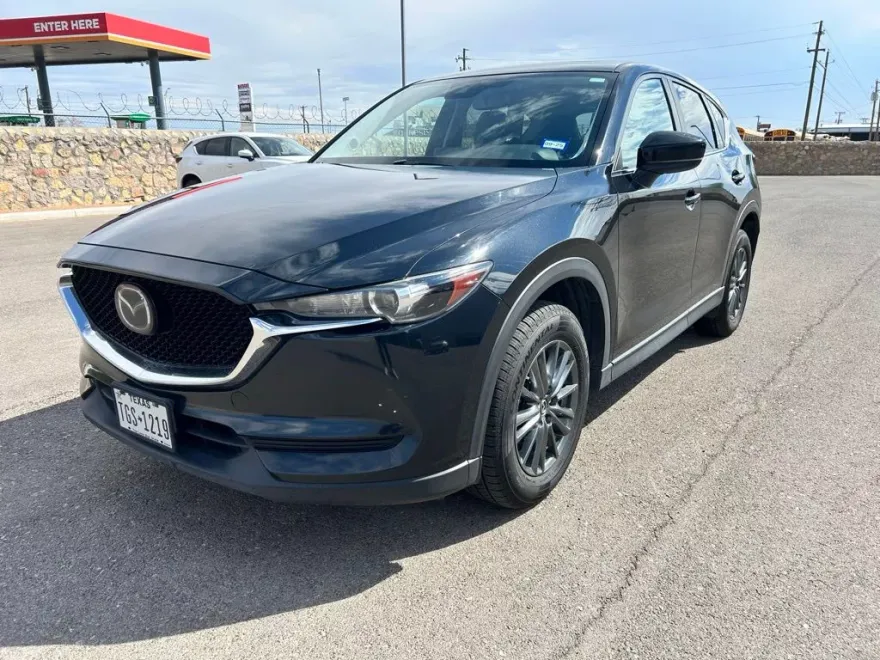 2019 Mazda CX-5 Touring photo 1