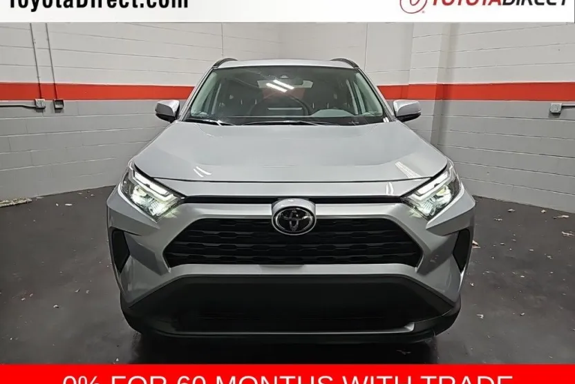 2025 Toyota RAV4 Hybrid XLE photo 1