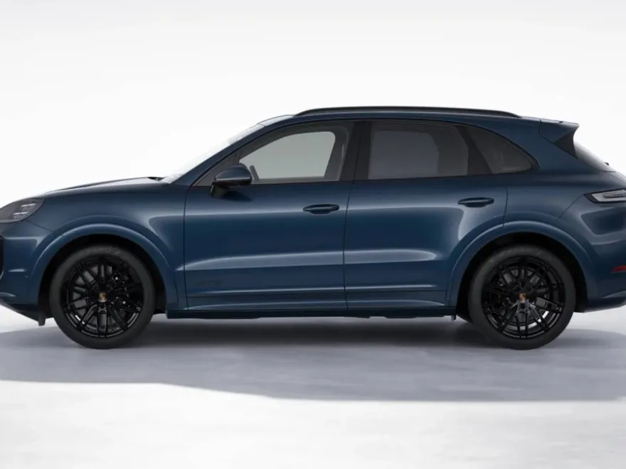 2026 Porsche Cayenne GTS photo 1