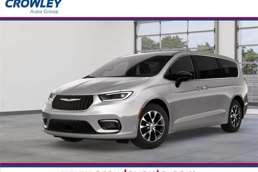 2026 Chrysler Pacifica photo 1