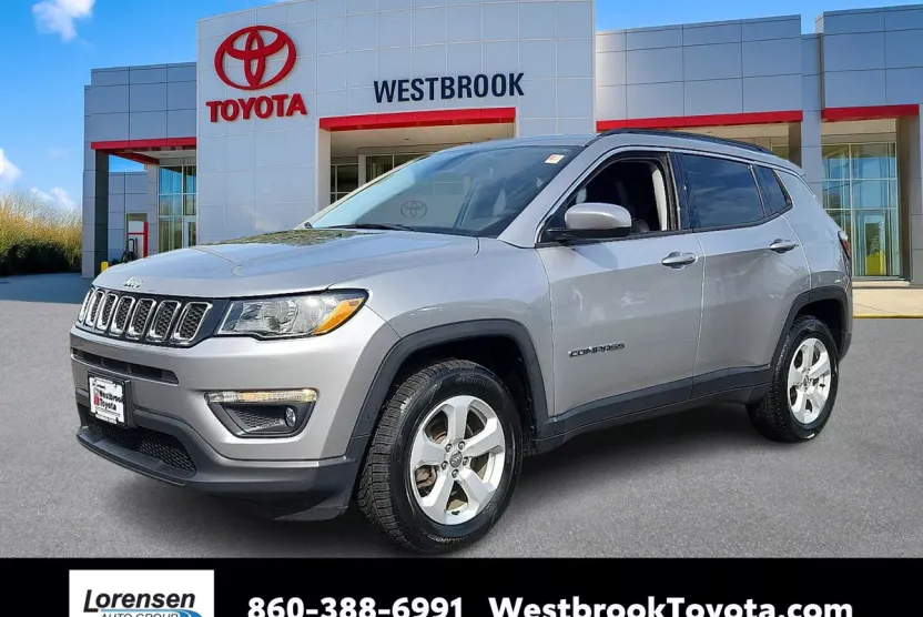 2019 Jeep Compass Latitude photo 1