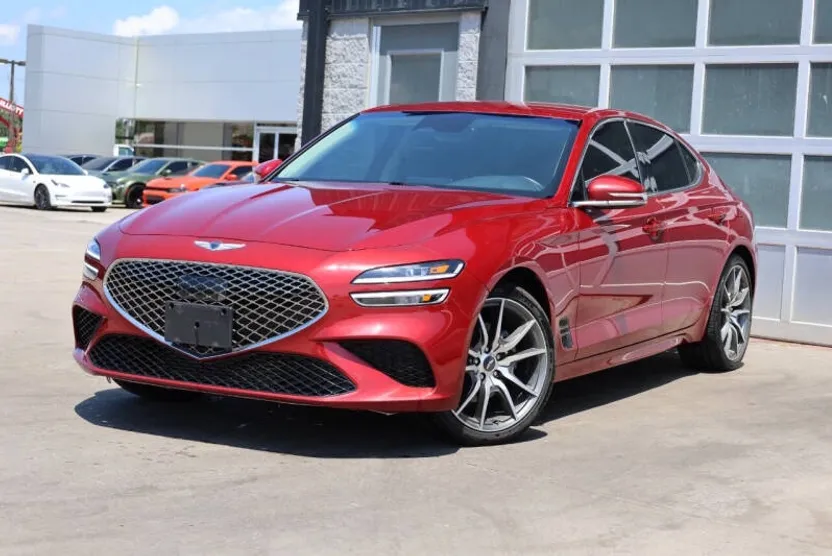 2023 Genesis G70 2.0T photo 1