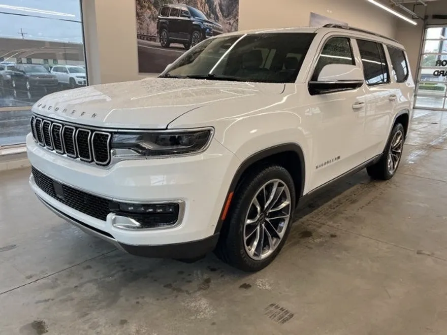2022 Jeep Wagoneer Series III photo 1
