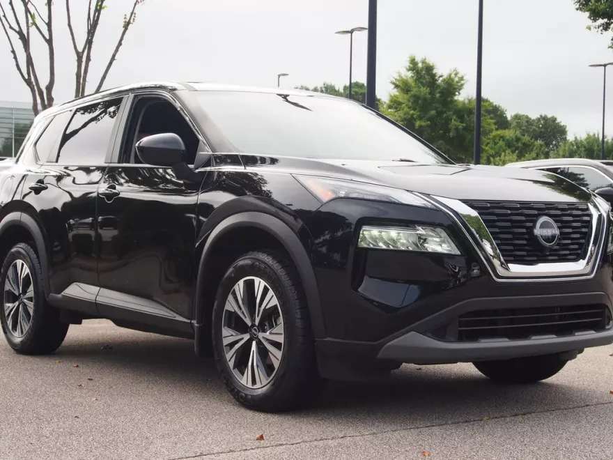 2023 Nissan Rogue SV photo 1