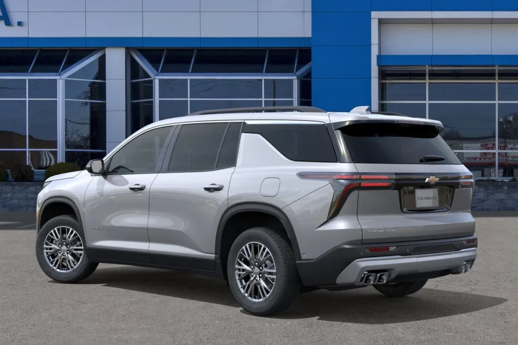 2026 Chevrolet Traverse photo 1