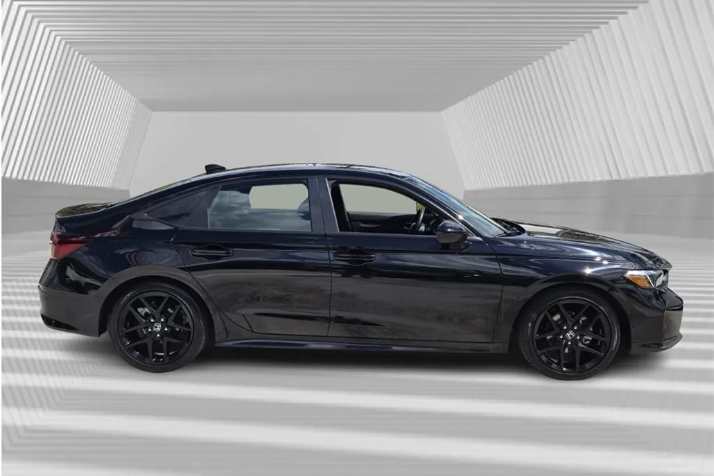 2025 Honda Civic Sport photo 1