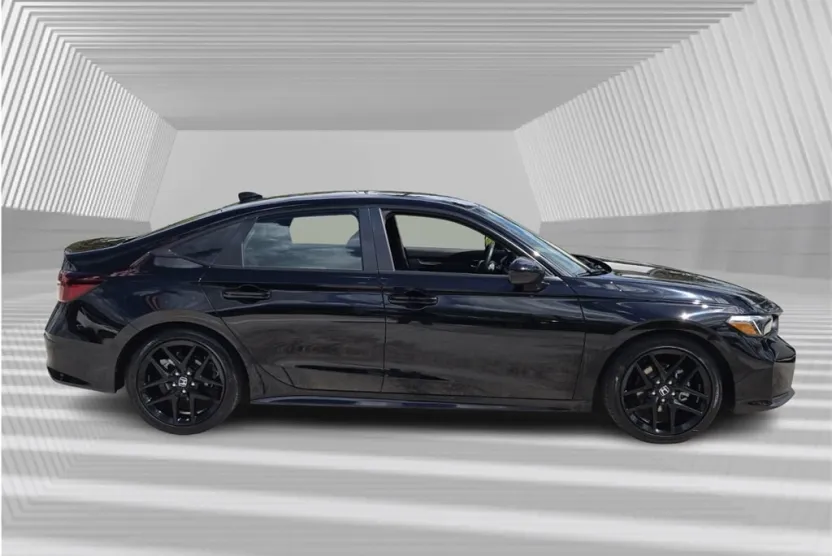 2025 Honda Civic Sport photo 1