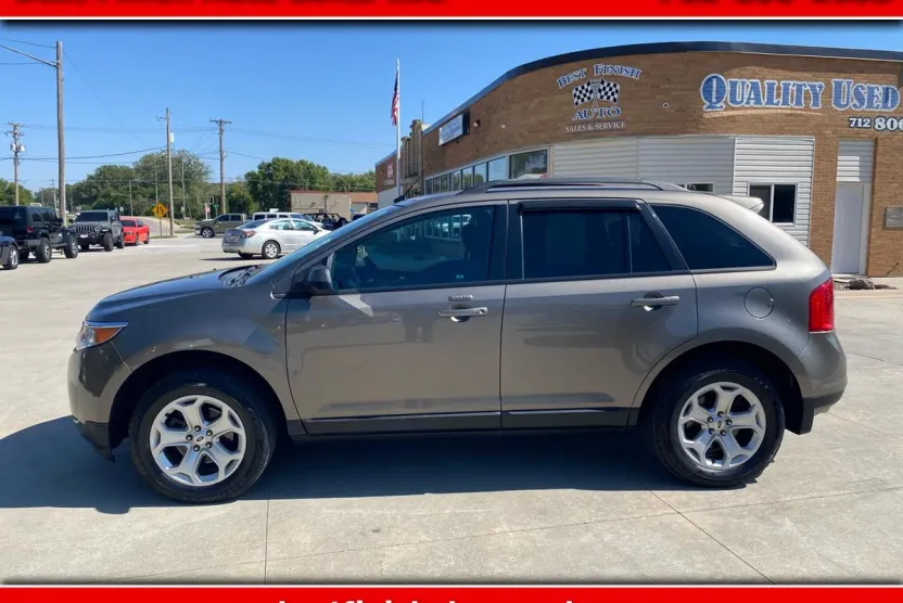2014 Ford Edge SEL Sport photo 1