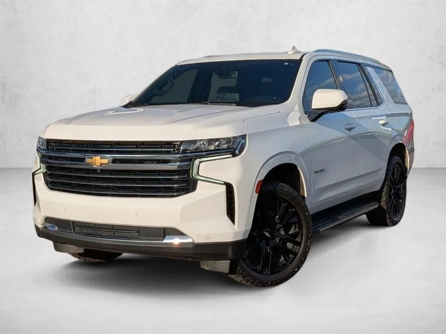 2022 Chevrolet Tahoe LT photo 1