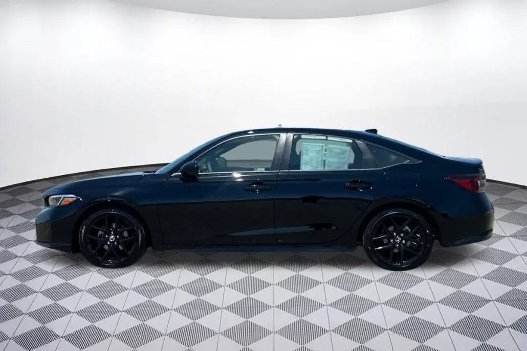 2026 Honda Civic Sport photo 1