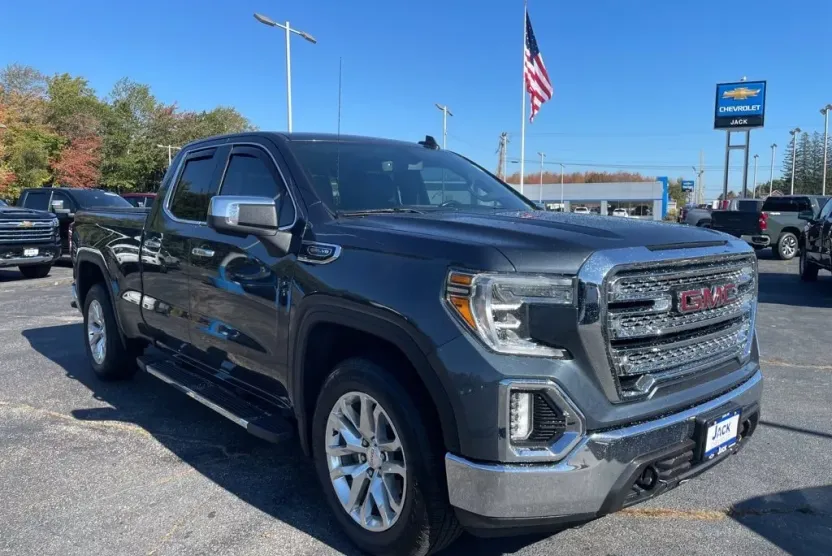 2019 Gmc Sierra 1500 SLT photo 1