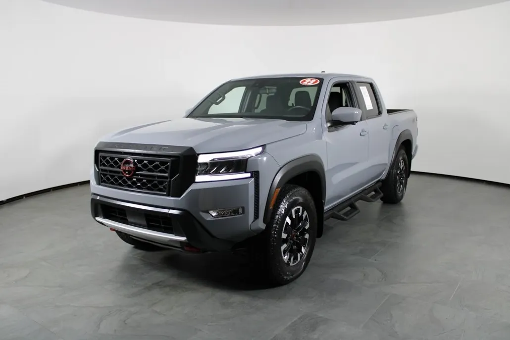2023 Nissan Frontier PRO-4X photo 1