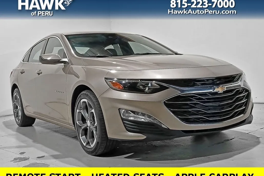2024 Chevrolet Malibu 1LT photo 1