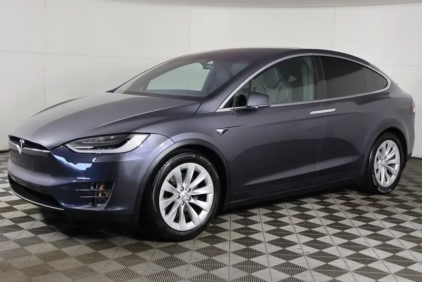 2018 Tesla Model X 75D photo 1