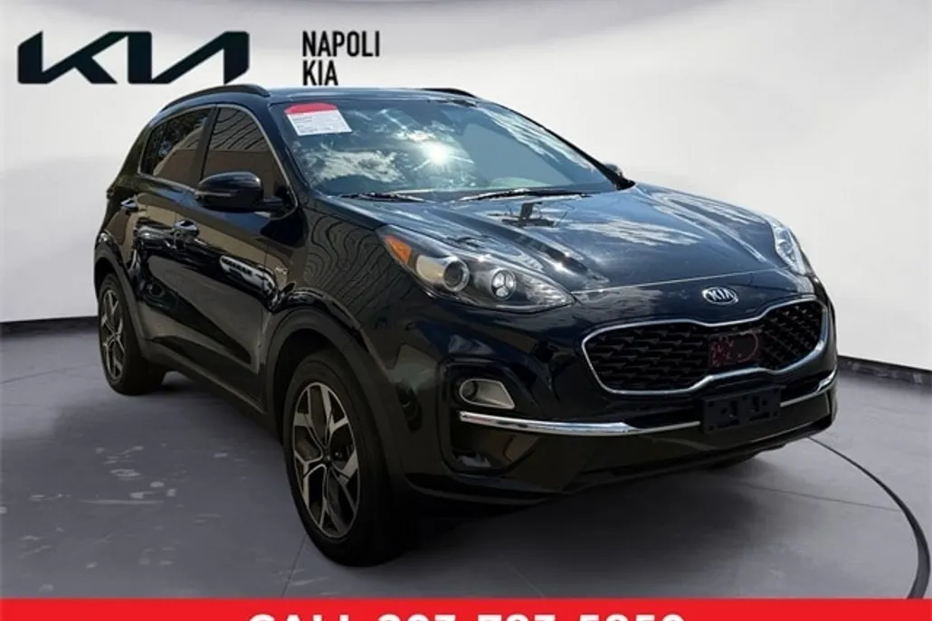 2022 Kia Sportage EX photo 1