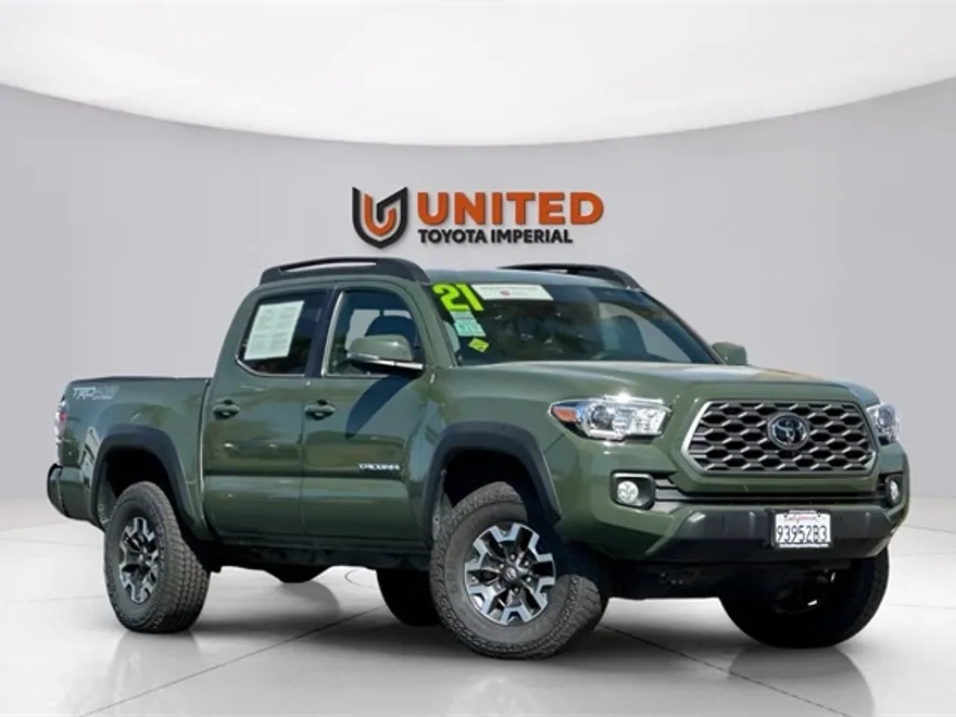 2021 Toyota Tacoma TRD Off-Road V6 photo 1