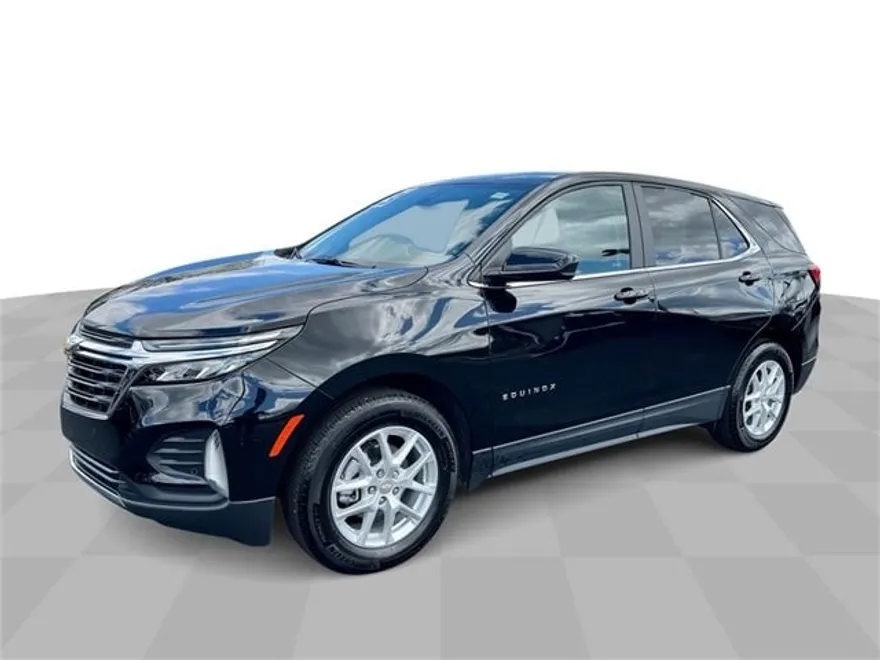 2023 Chevrolet Equinox LT photo 1