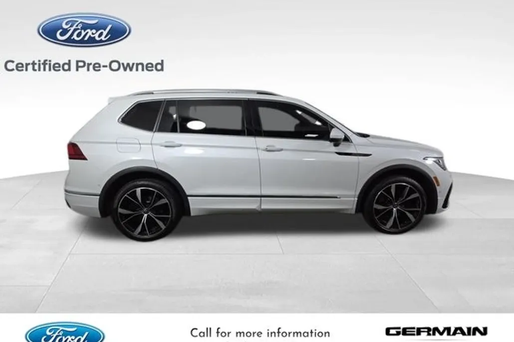 2022 Volkswagen Tiguan SEL Premium R-Line photo 1