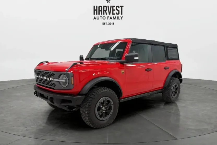 2022 Ford Bronco Badlands photo 1