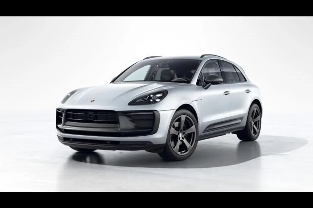 2025 Porsche Macan T photo 1