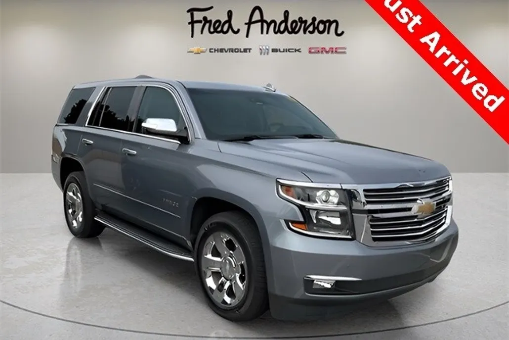 2020 Chevrolet Tahoe Premier photo 1