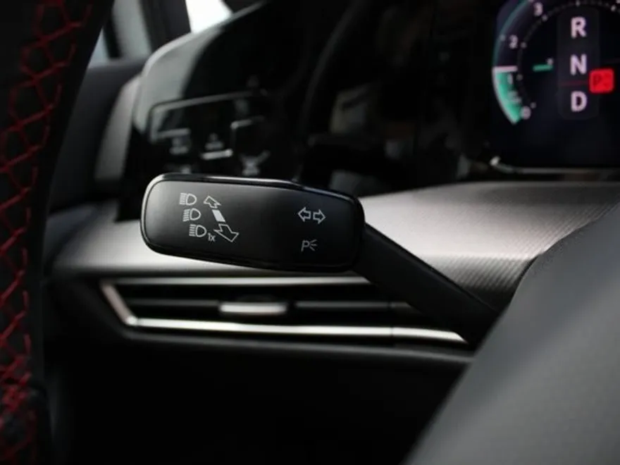 2025 Volkswagen Golf GTI S photo 1