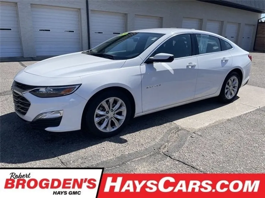 2023 Chevrolet Malibu 1LT photo 1