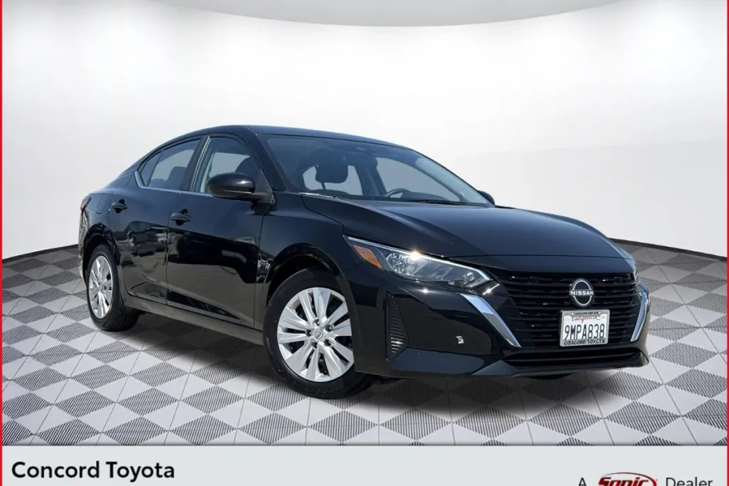 2024 Nissan Sentra S photo 1