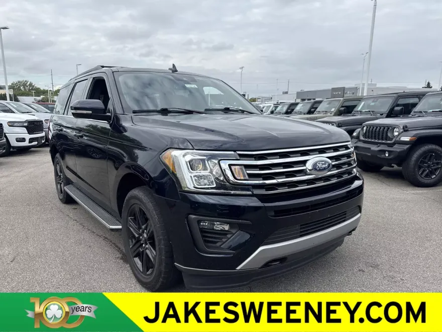 2021 Ford Expedition XLT photo 1