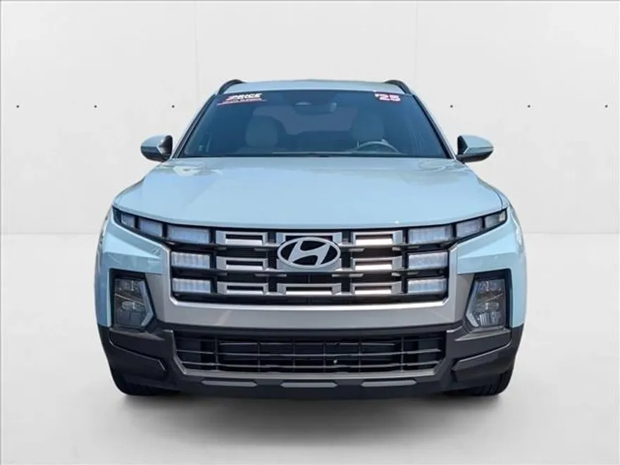 2025 Hyundai Santa Cruz SEL photo 1