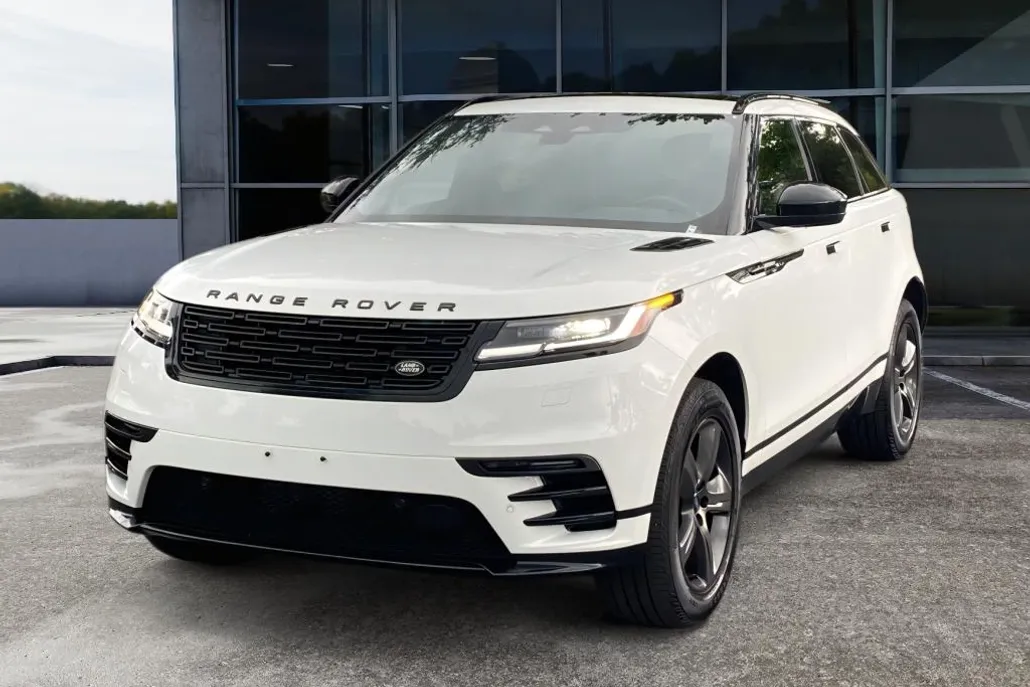 2025 Land Rover Range Rover Velar SE photo 1