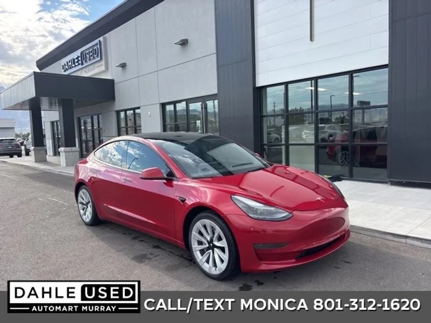2021 Tesla Model 3 Standard Range Plus photo 1