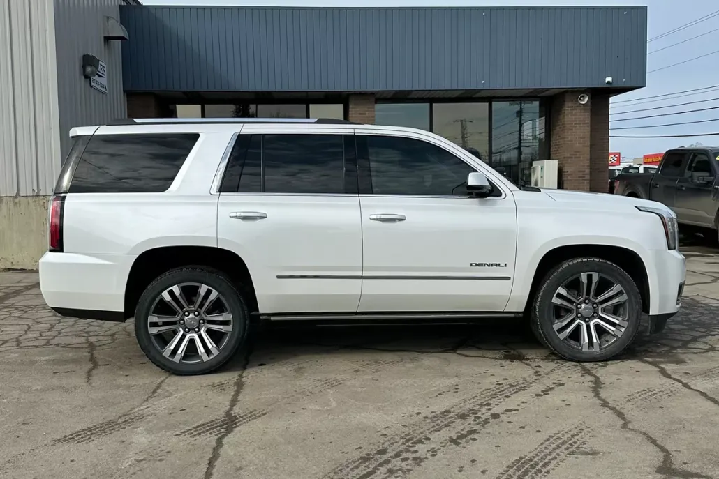 2019 Gmc Yukon Denali photo 1