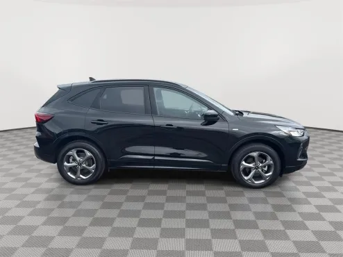 2024 Ford Escape ST-Line photo 4