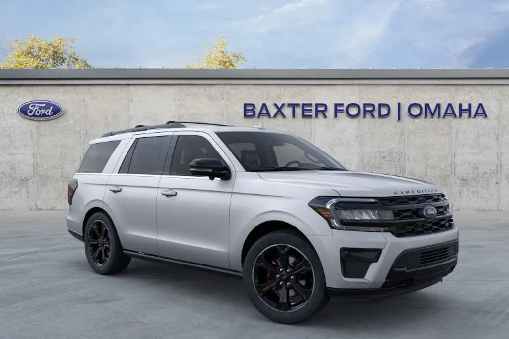 2024 Ford Expedition Limited photo 1