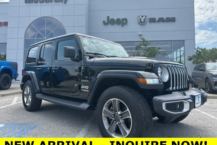 2021 Jeep Wrangler Unlimited Sahara photo 1