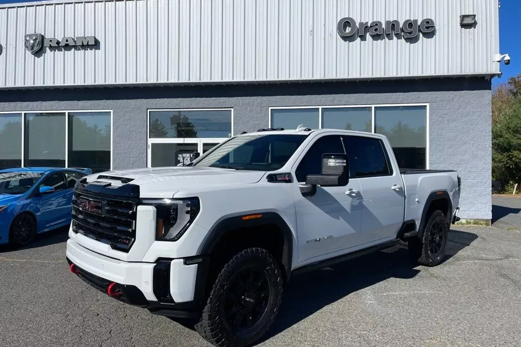 2025 Gmc Sierra 2500 HD AT4 photo 1