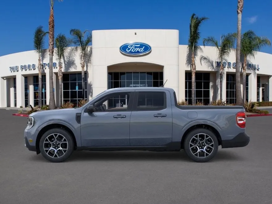 2025 Ford Maverick Lariat photo 1