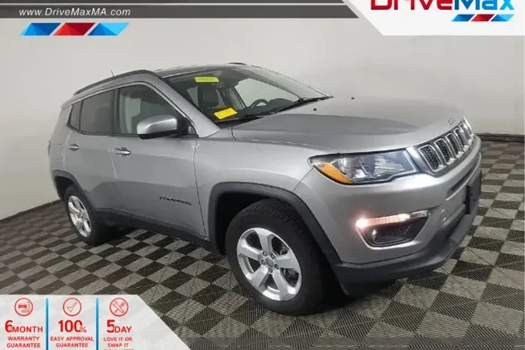 2020 Jeep Compass Latitude Sport photo 1