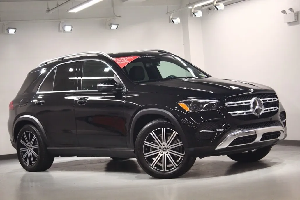 2025 Mercedes Benz GLE 350 4MATIC photo 1