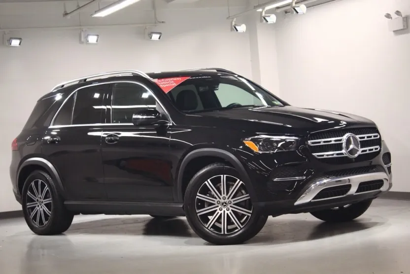 2025 Mercedes Benz GLE 350 4MATIC photo 1