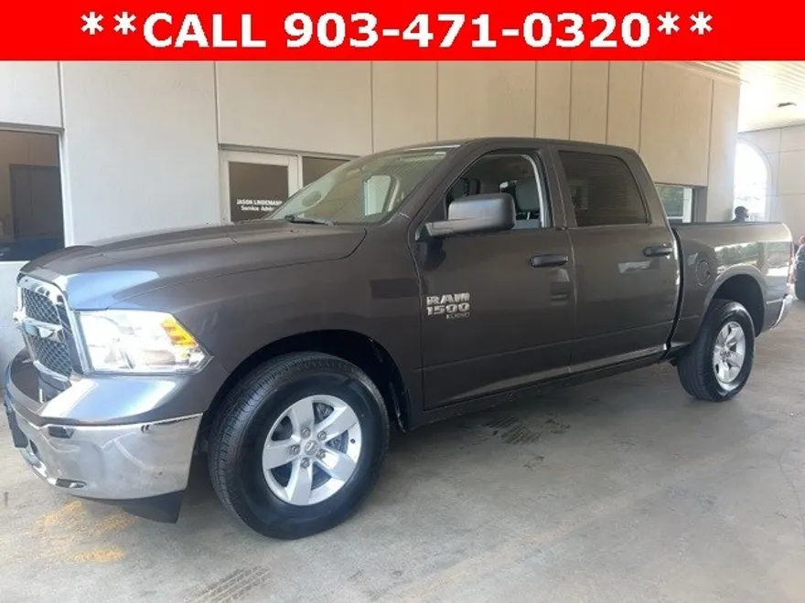 2022 Ram 1500 SLT photo 1